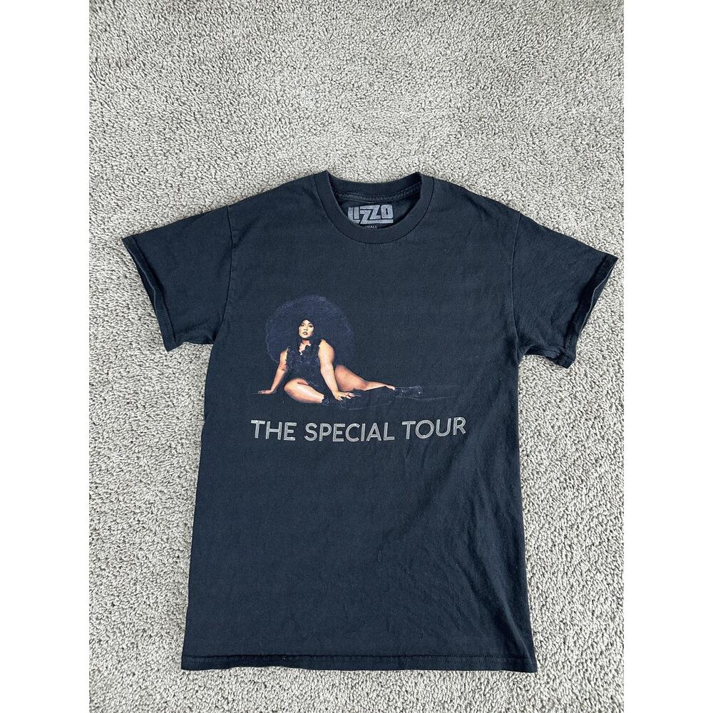 Lizzo The Special Tour Shirt Mens Small Black 2023 Europe Concert Band Tee Music